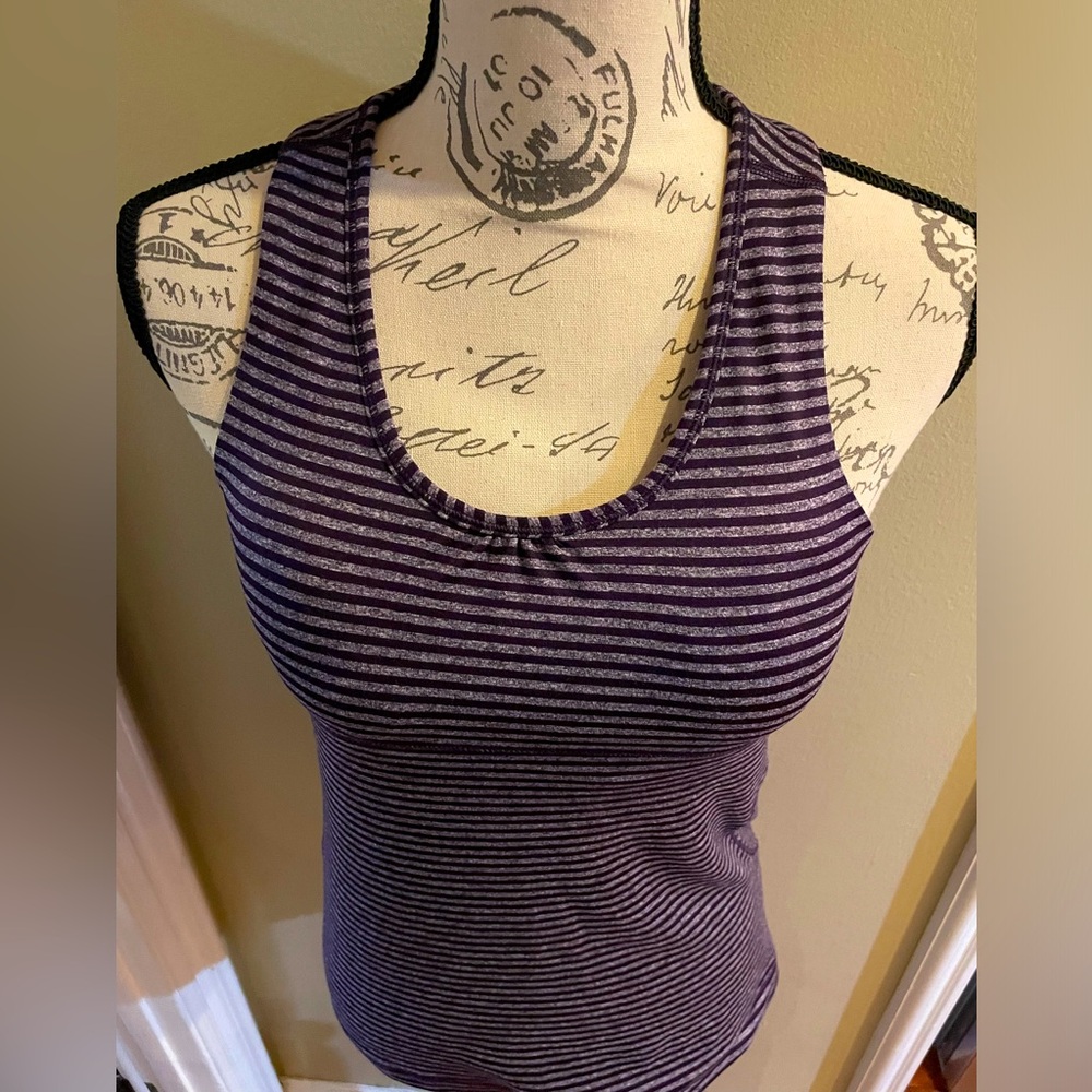 Reebok Sport Top. Muscle top. XS. Purple. Fitted. Preloved.